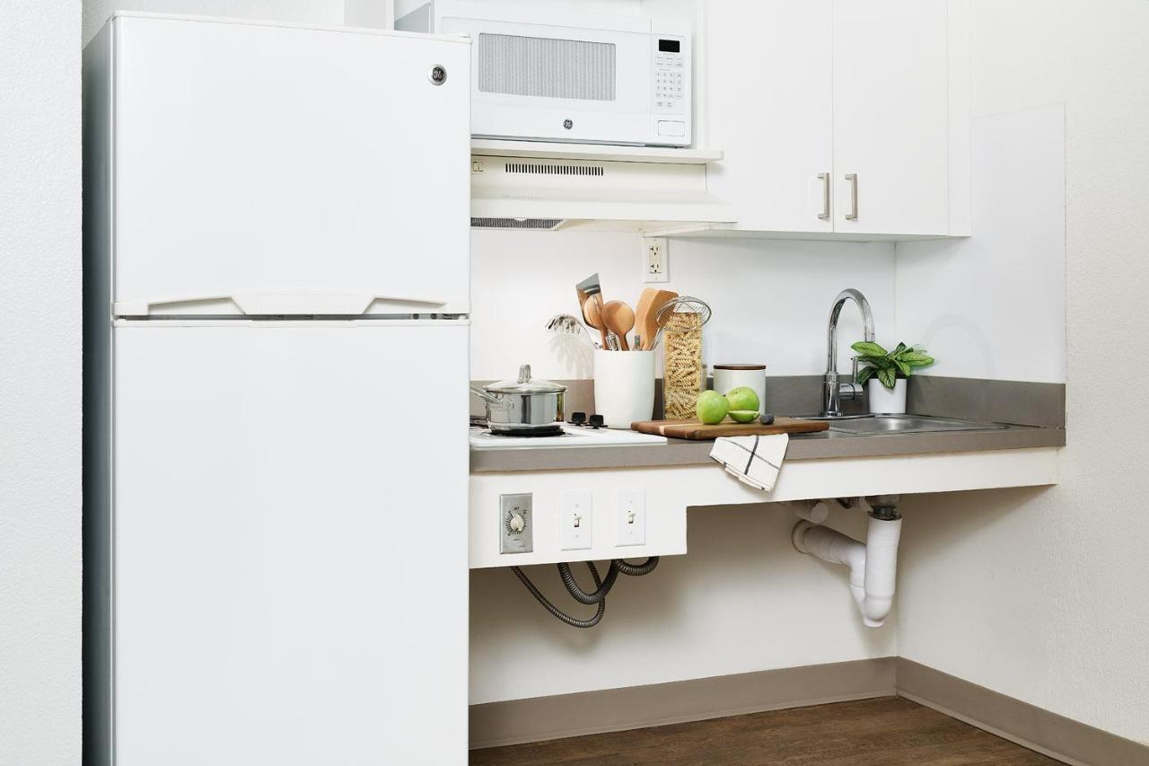 Intown Suites Extended Stay West Palm Beach Fl - Military Trail Rd Lake Park Esterno foto